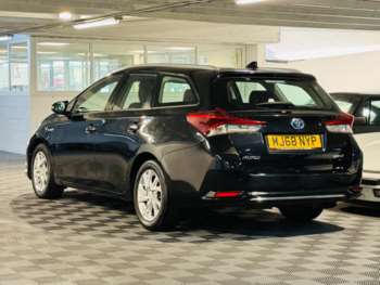 Used Toyota Auris 2018 for sale - 75001947: Photo