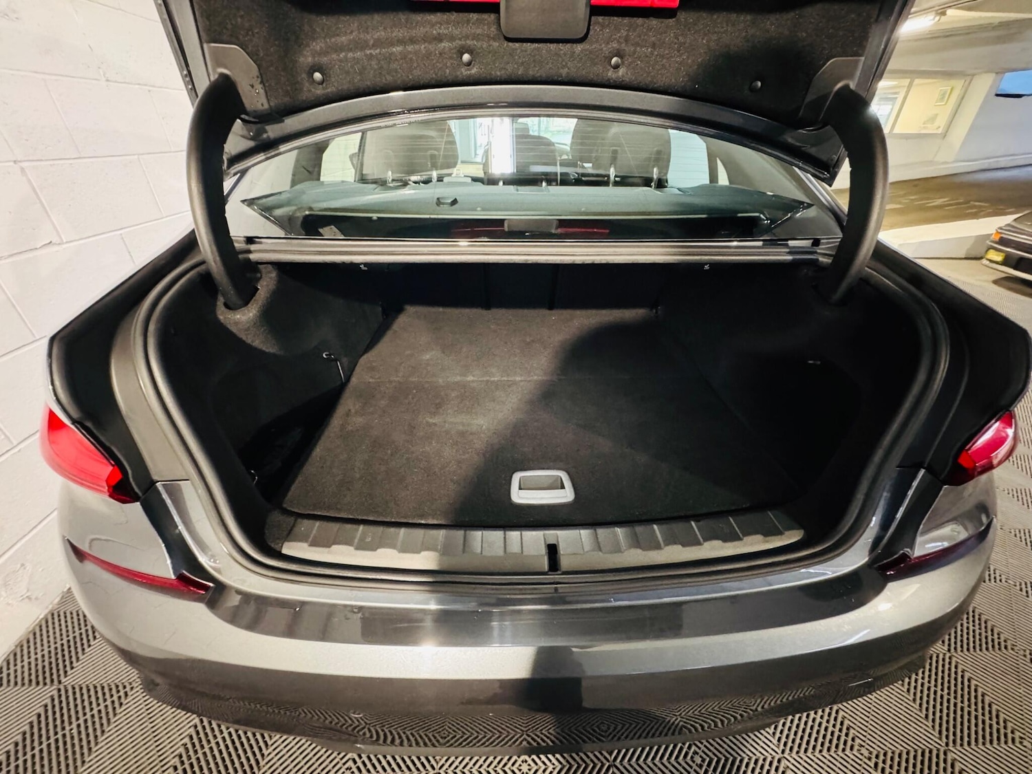 Used BMW 3 Series 2021 for sale - 76802228: Photo 12