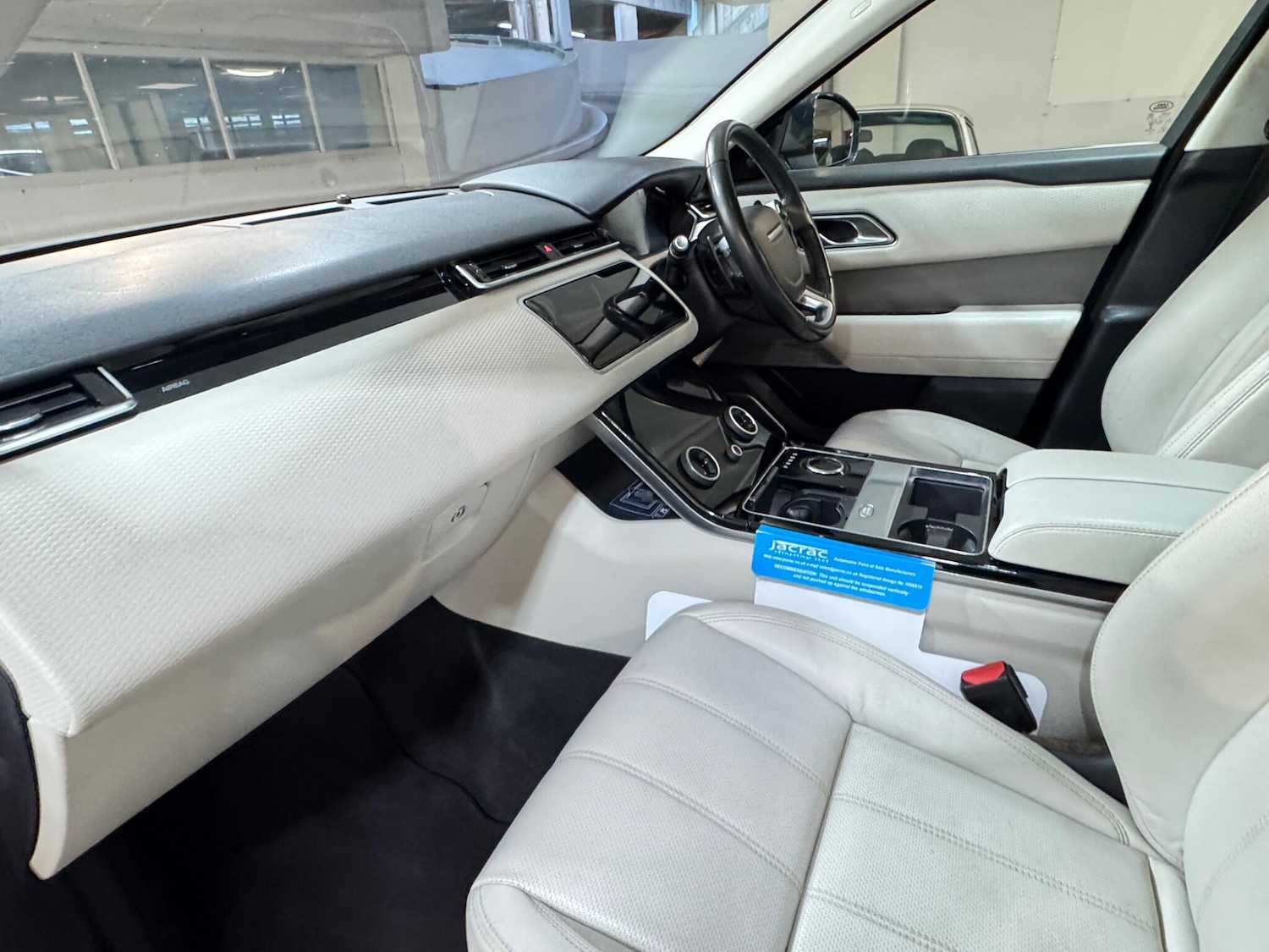 Used Land Rover Range Rover Velar 2017 for sale - 78157493: Photo 10