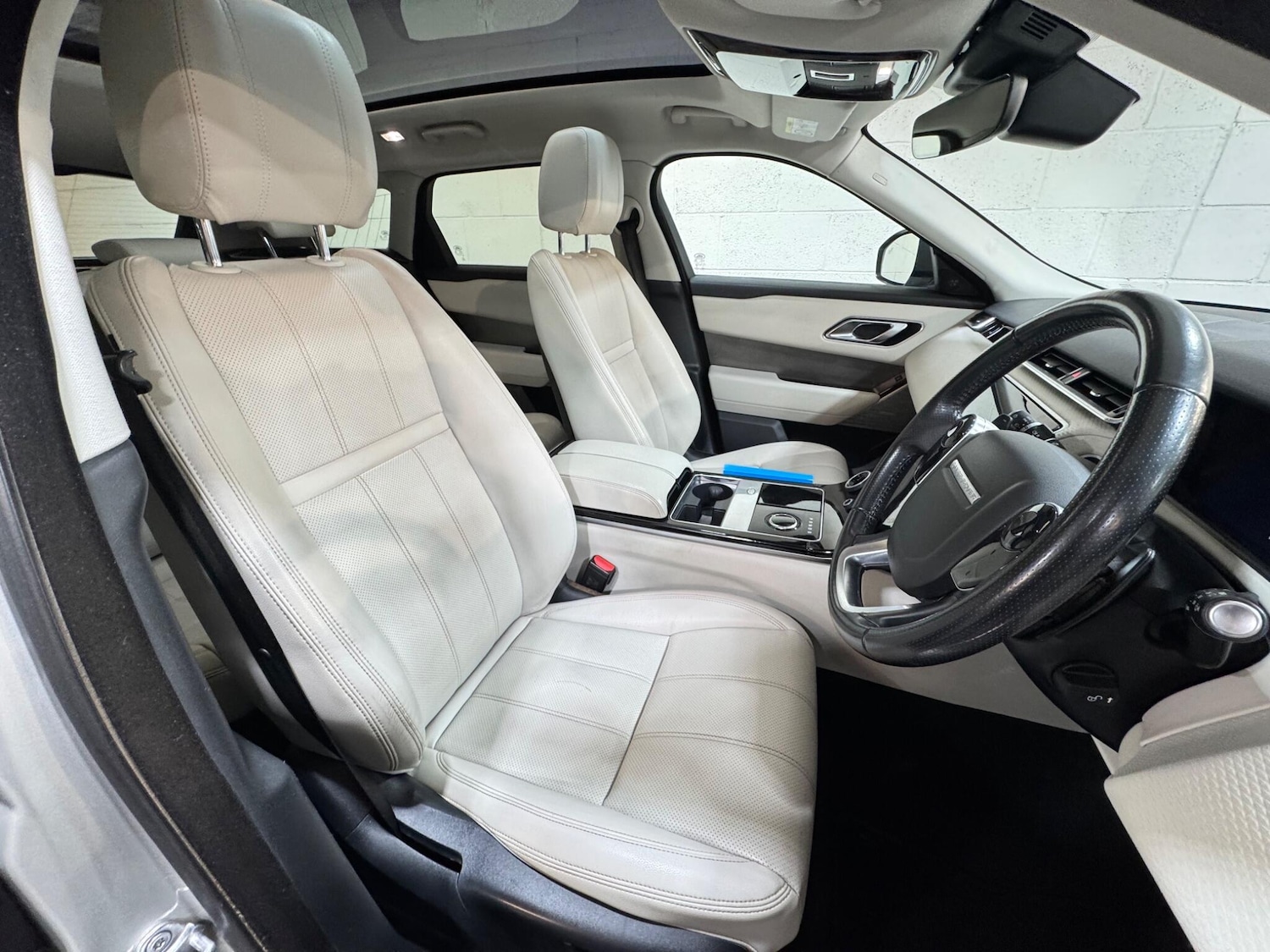 Used Land Rover Range Rover Velar 2017 for sale - 78157493: Photo 7