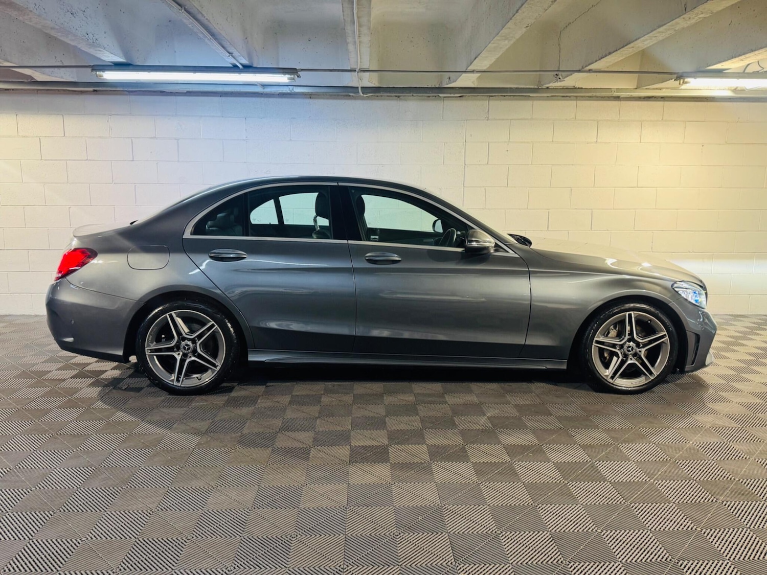 Used Mercedes-Benz C Class 2019 for sale - 77144313: Photo 5
