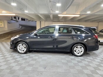 Used Kia Ceed 2022 for sale - 77455006: Photo