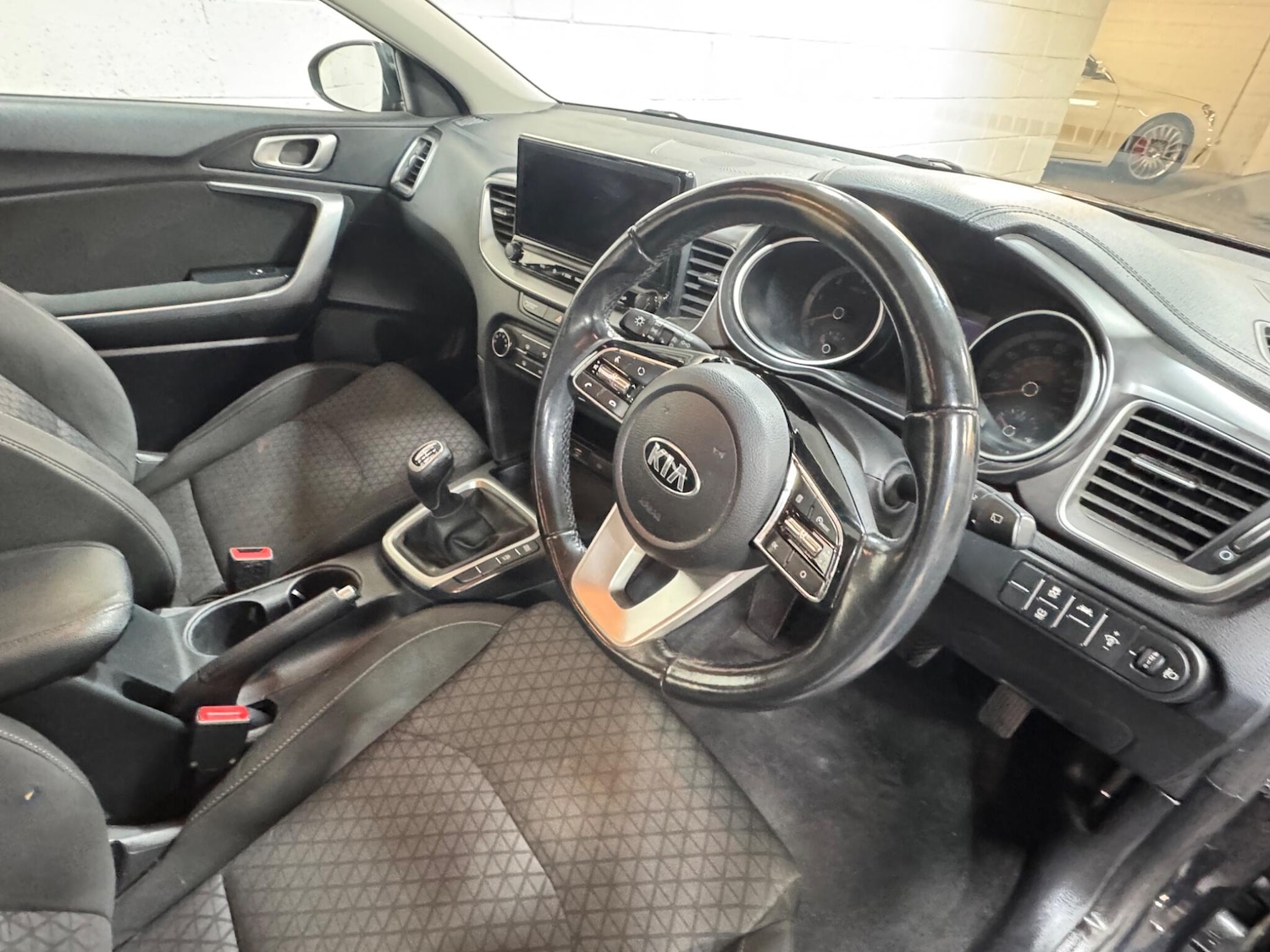 Used Kia Ceed 2022 for sale - 77455006: Photo 8