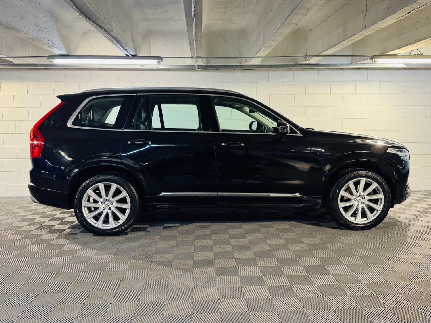 Used Volvo XC90 2017 for sale - 76701657: Photo 5