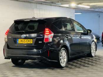 Used Toyota Prius+ 2015 for sale - 74690925: Photo