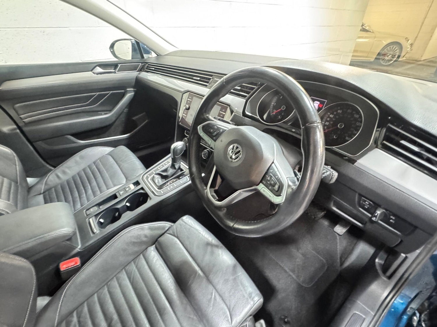 Used Volkswagen Passat 2019 for sale - 77768561: Photo 8