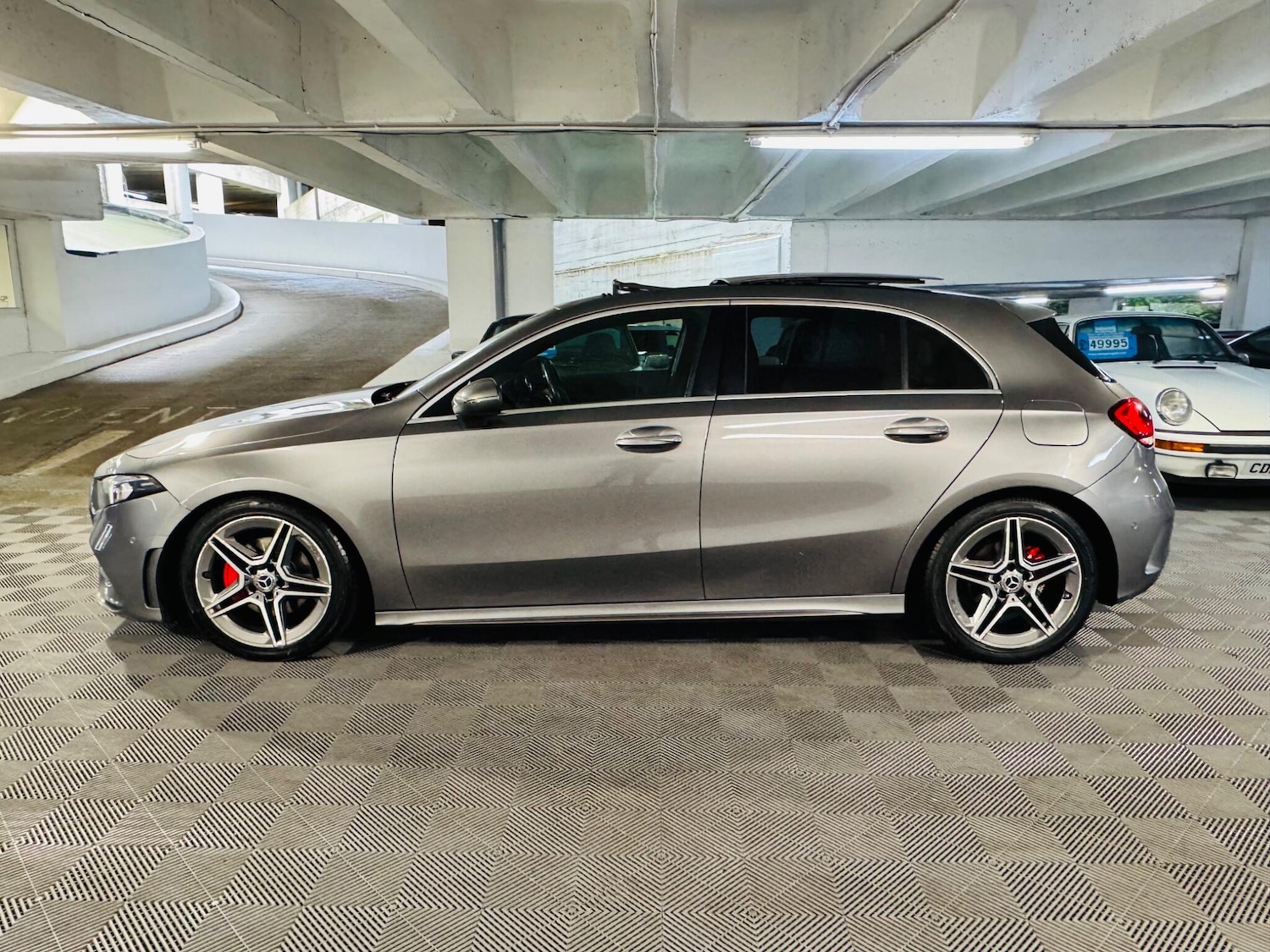 Used Mercedes-Benz A-Class 2019 for sale - 76988422: Photo 2