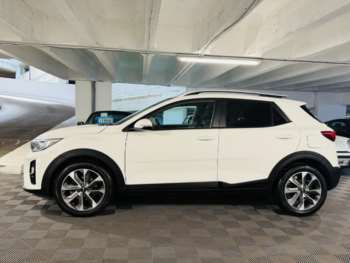 Used Kia Stonic 2018 for sale - 74861516: Photo