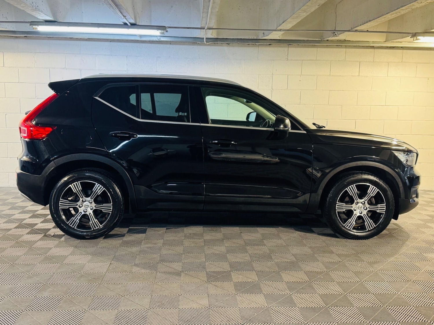 Used Volvo XC40 2021 for sale - 77081381: Photo 5