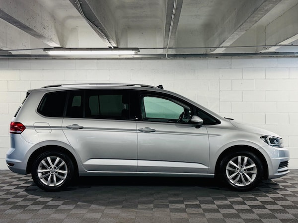 Used Volkswagen Touran 2016 for sale - 75350837: Photo 5