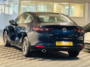 Used Mazda Mazda3 2020 for sale - 76991114: Photo