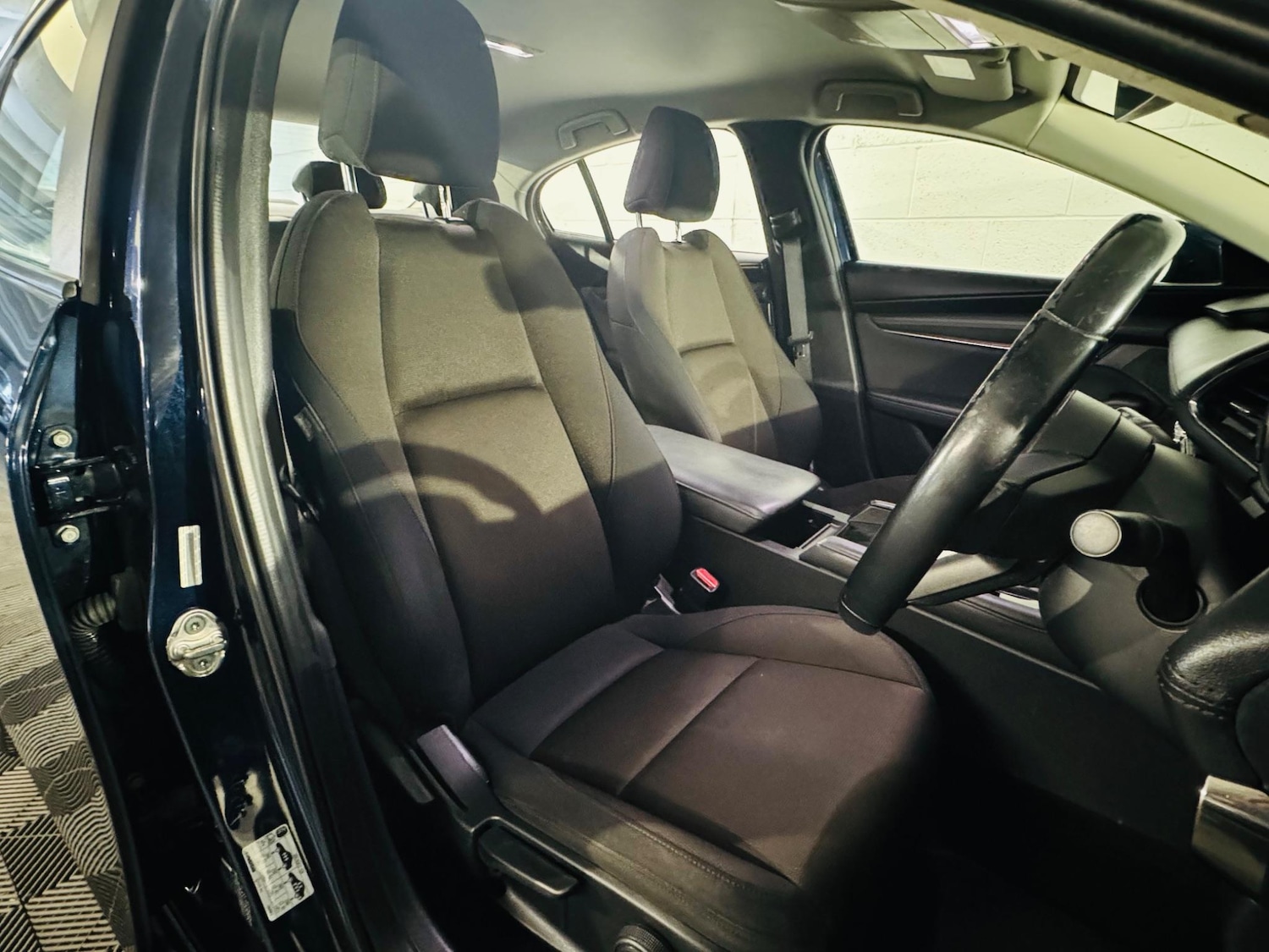 Used Mazda Mazda3 for sale - 76991114: Photo 7