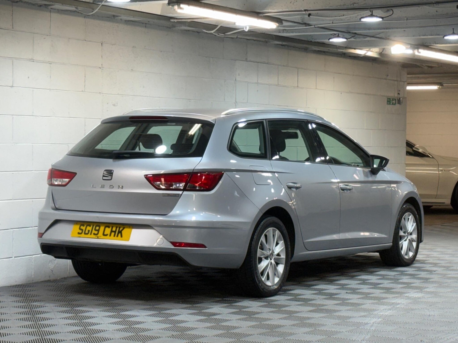 Used SEAT Leon 2019 for sale - 77753257: Photo 4