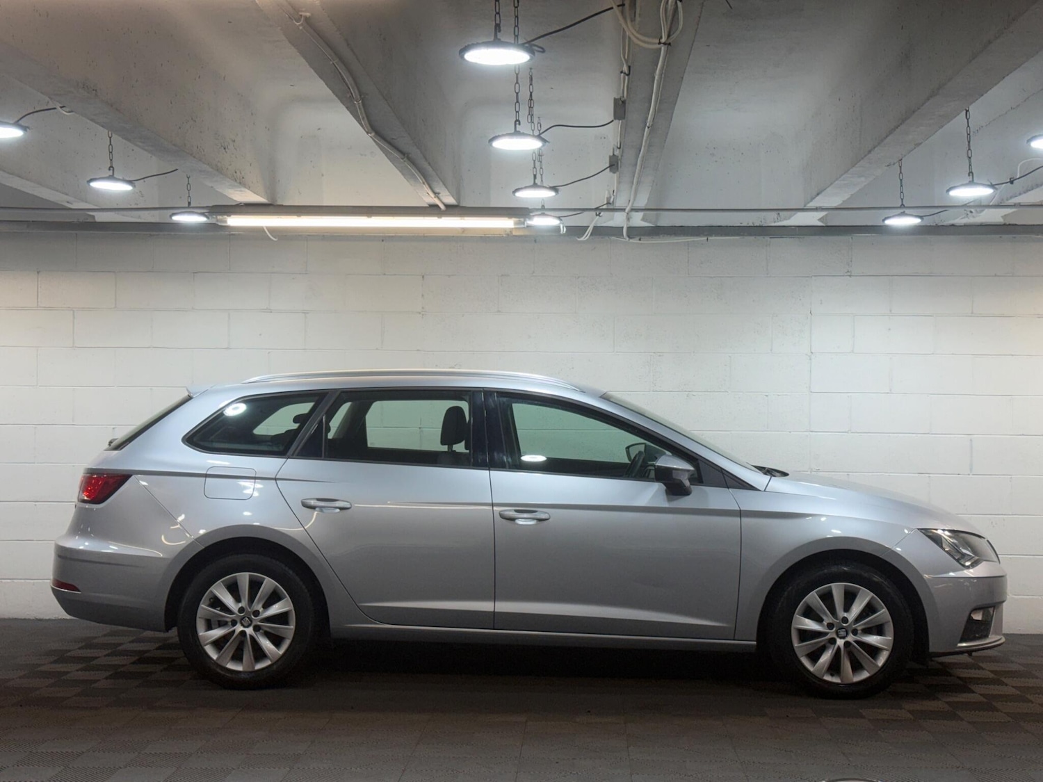 Used SEAT Leon 2019 for sale - 77753257: Photo 5