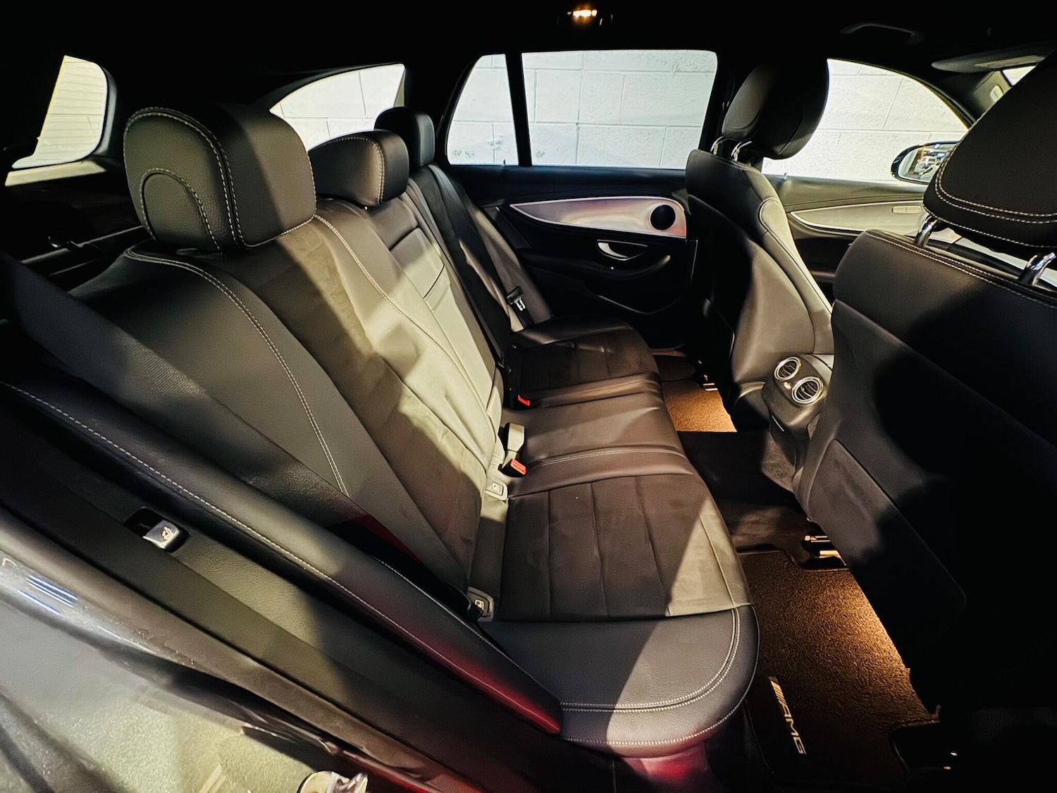 Used Mercedes-Benz E Class 2019 for sale - 76913194: Photo 11