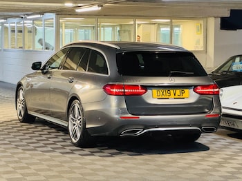 Used Mercedes-Benz E Class 2019 for sale - 76913194: Photo