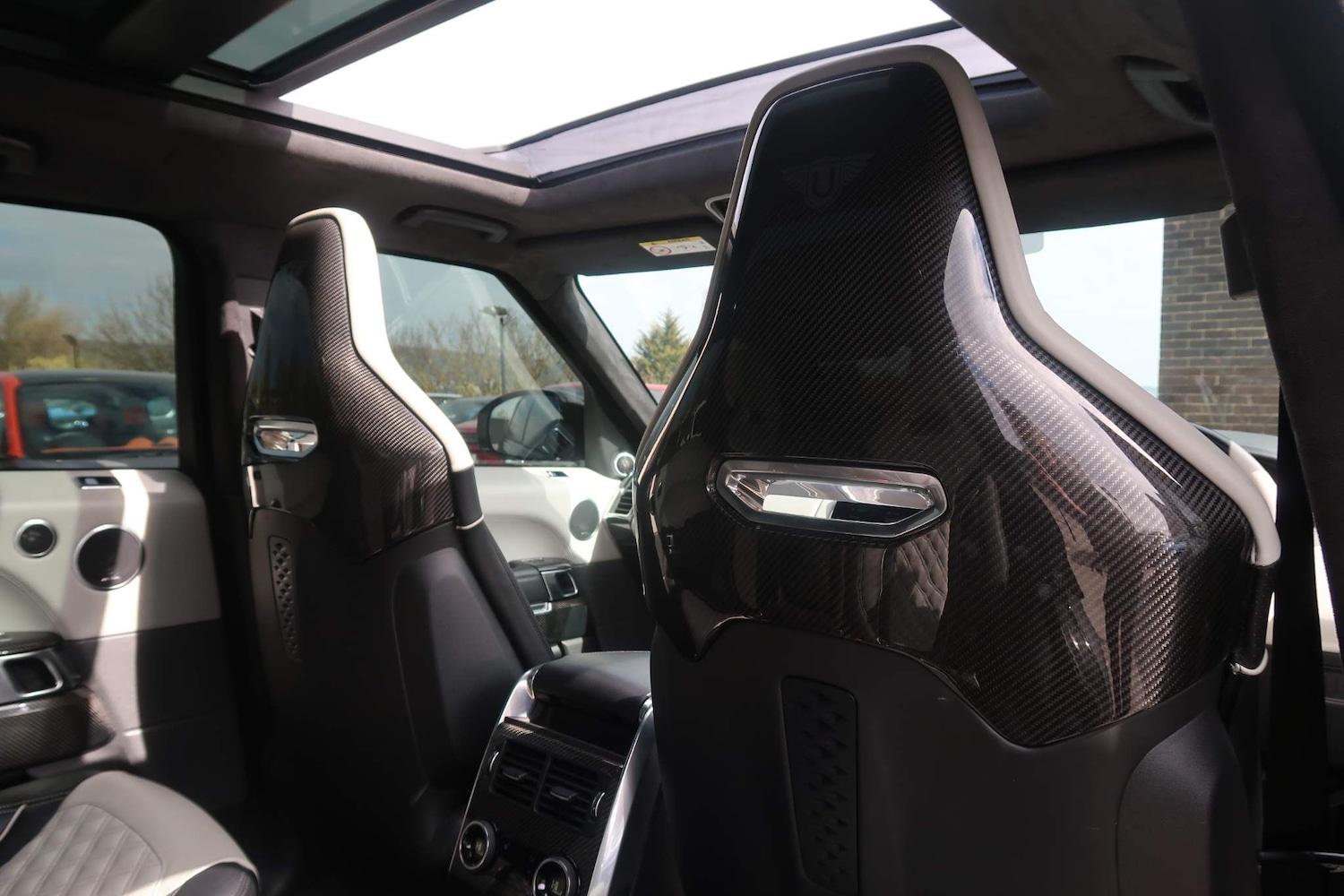 Used Land Rover Range Rover Sport 2018 for sale - 76988258: Photo 11