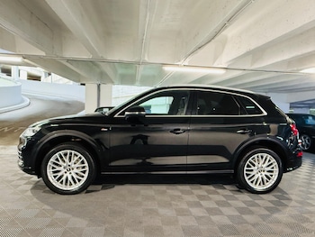 Used Audi Q5 2018 for sale - 75351931: Photo