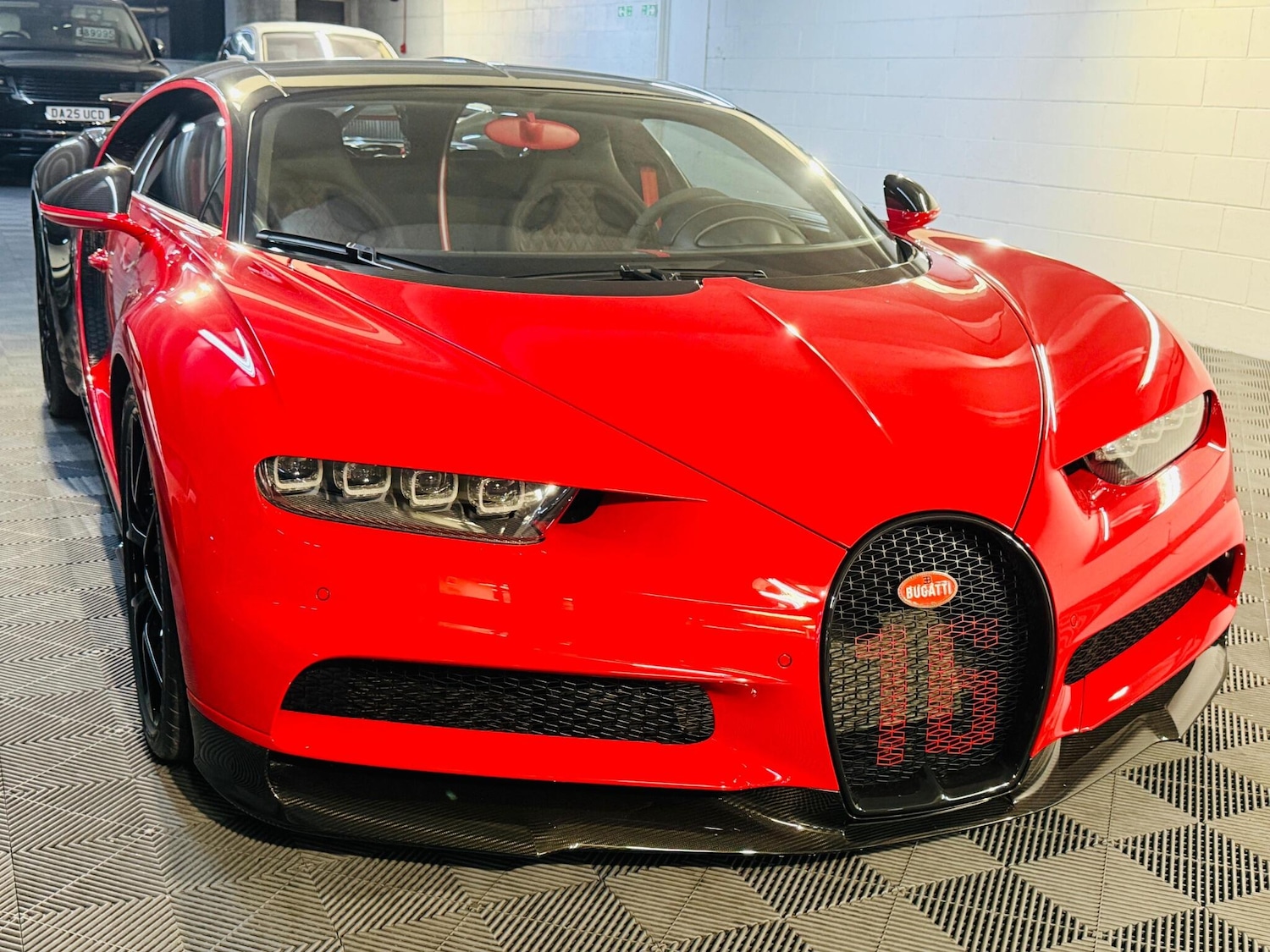 Used Bugatti Chiron for sale - 76476425: Photo 27