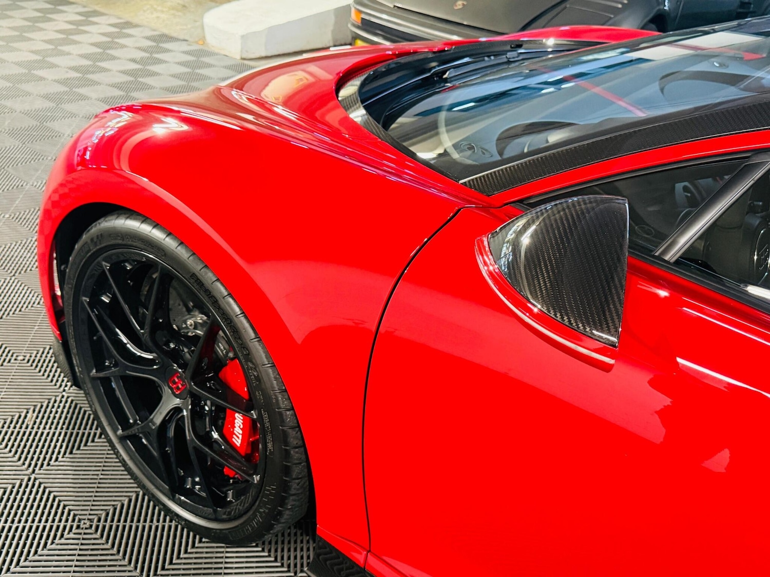 Used Bugatti Chiron for sale - 76476425: Photo 29