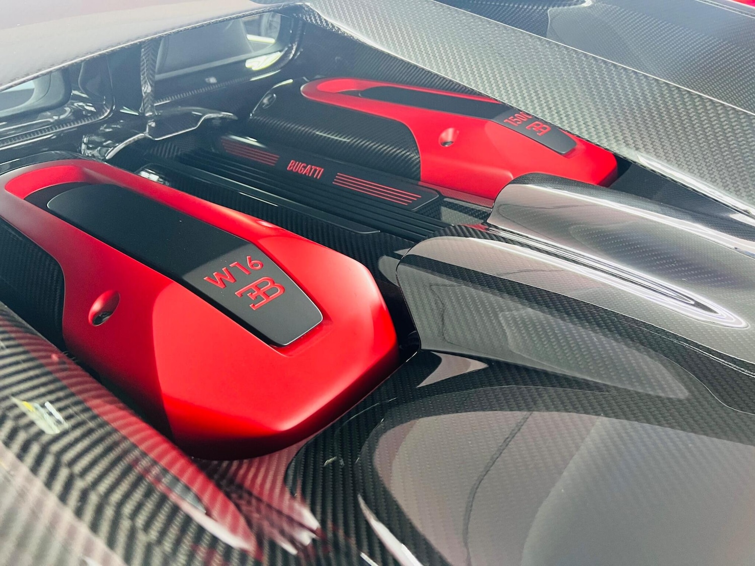 Used Bugatti Chiron for sale - 76476425: Photo 36