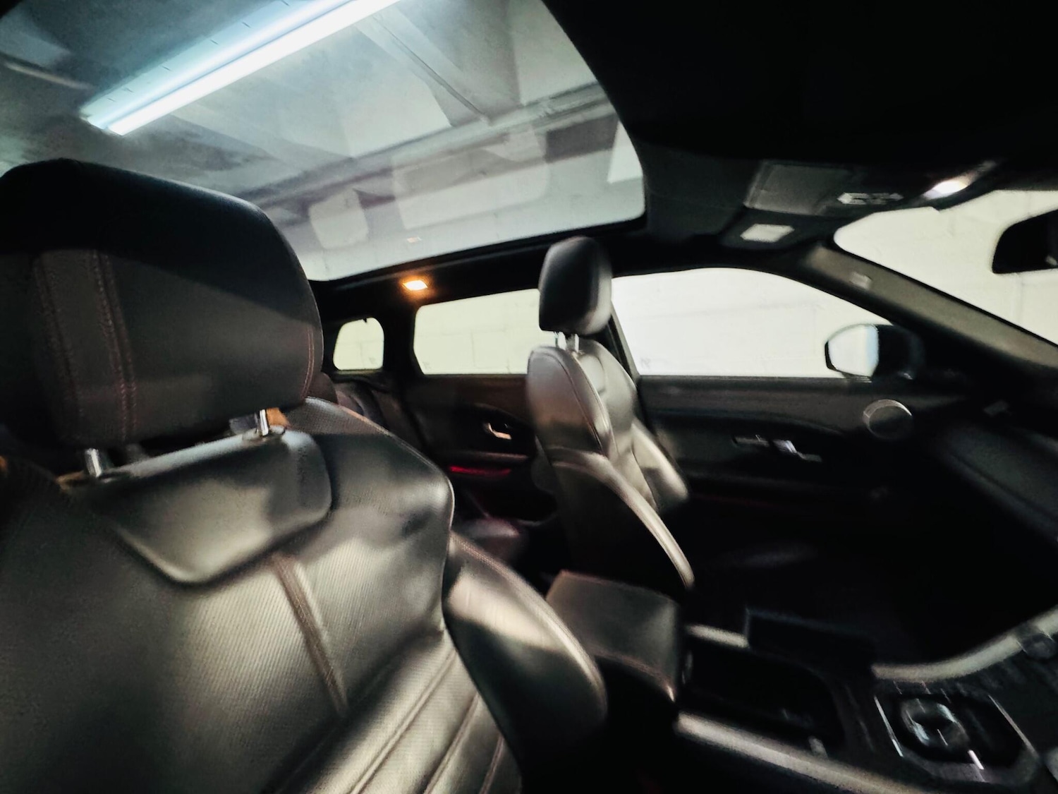 Used Land Rover Range Rover Evoque 2016 for sale - 76632648: Photo 12