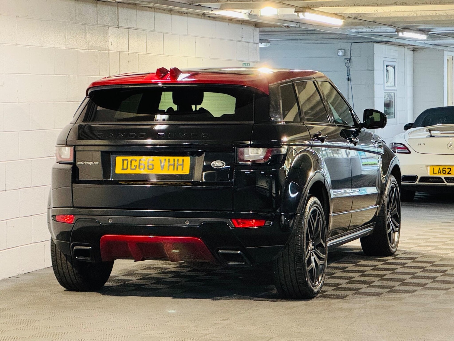 Used Land Rover Range Rover Evoque 2016 for sale - 76632648: Photo 4