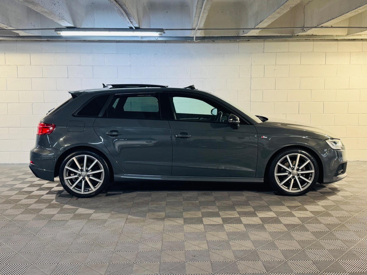 Used Audi A3 2020 for sale - 76976757: Photo 4