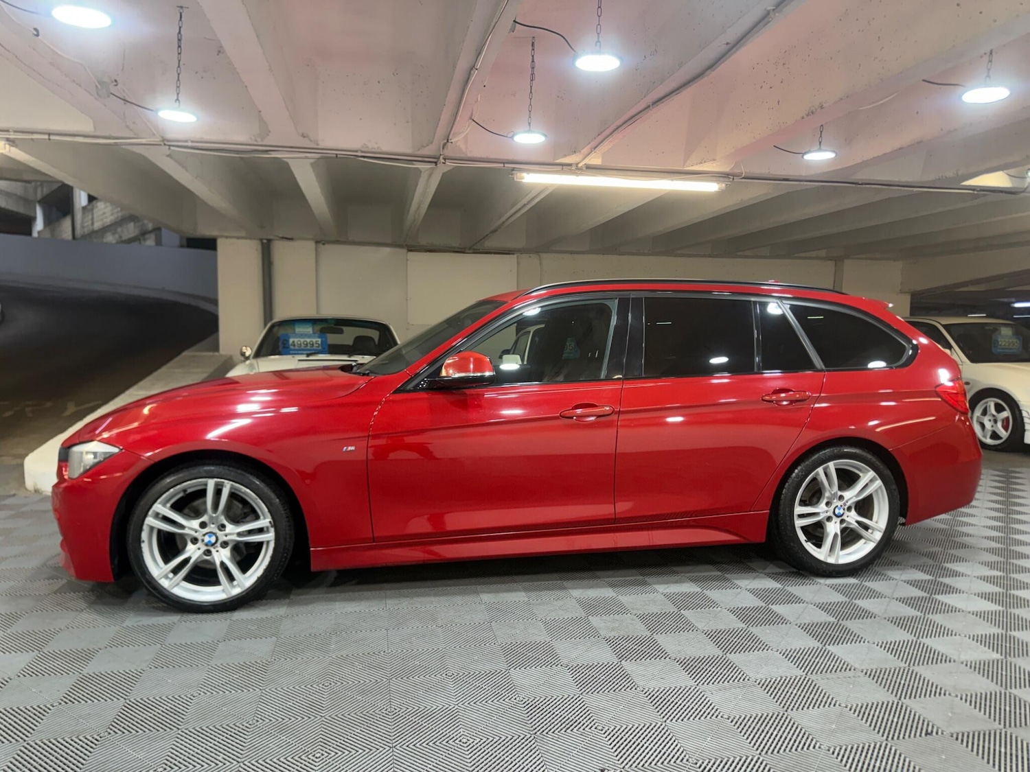 Used BMW 3 Series 2014 for sale - 77722994: Photo 2