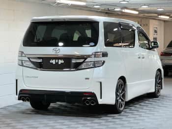 Used Toyota Vellfire 2013 for sale - 79475454: Photo