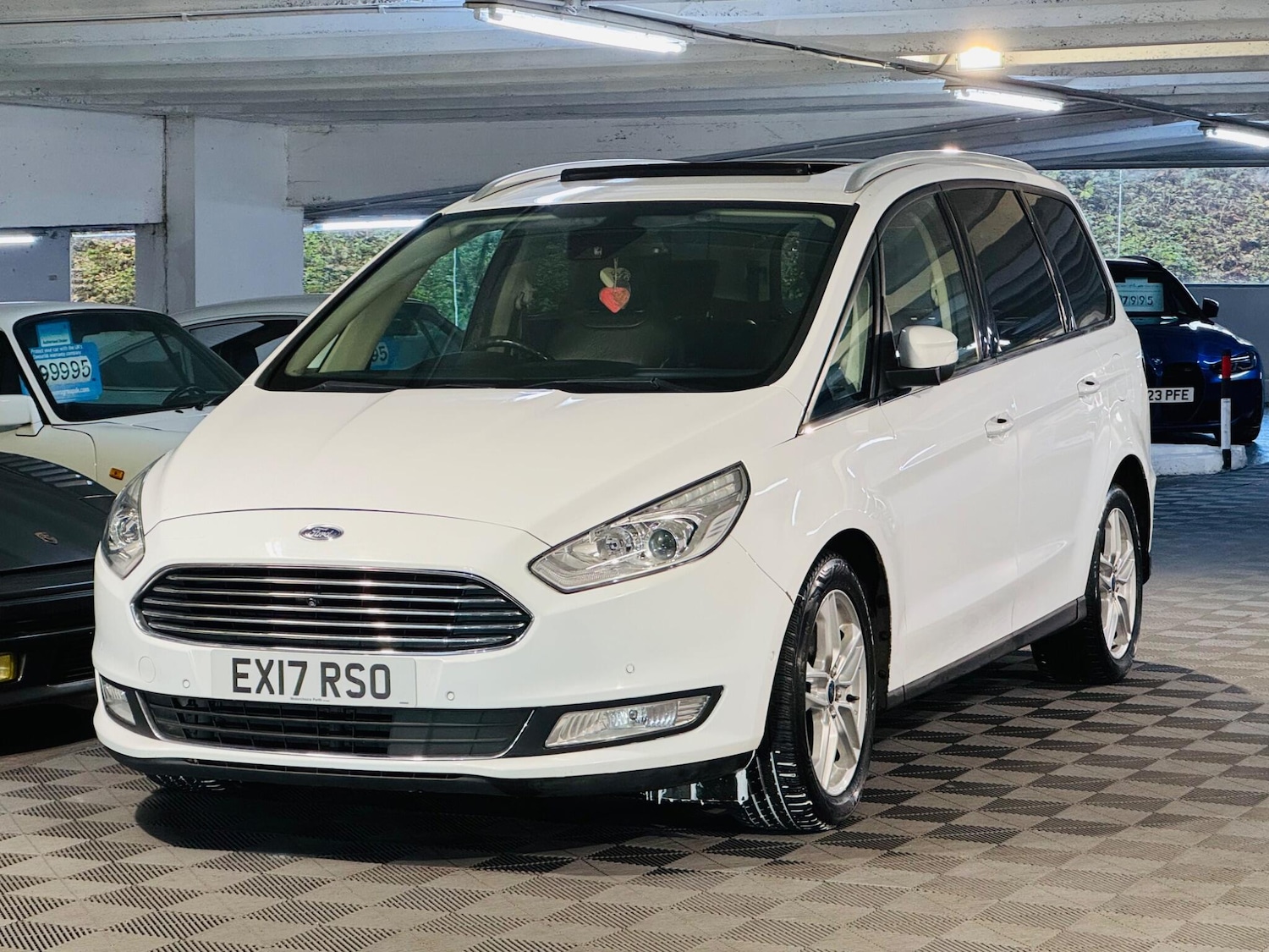 Used Ford Galaxy 2017 for sale - 76735248: Photo 6