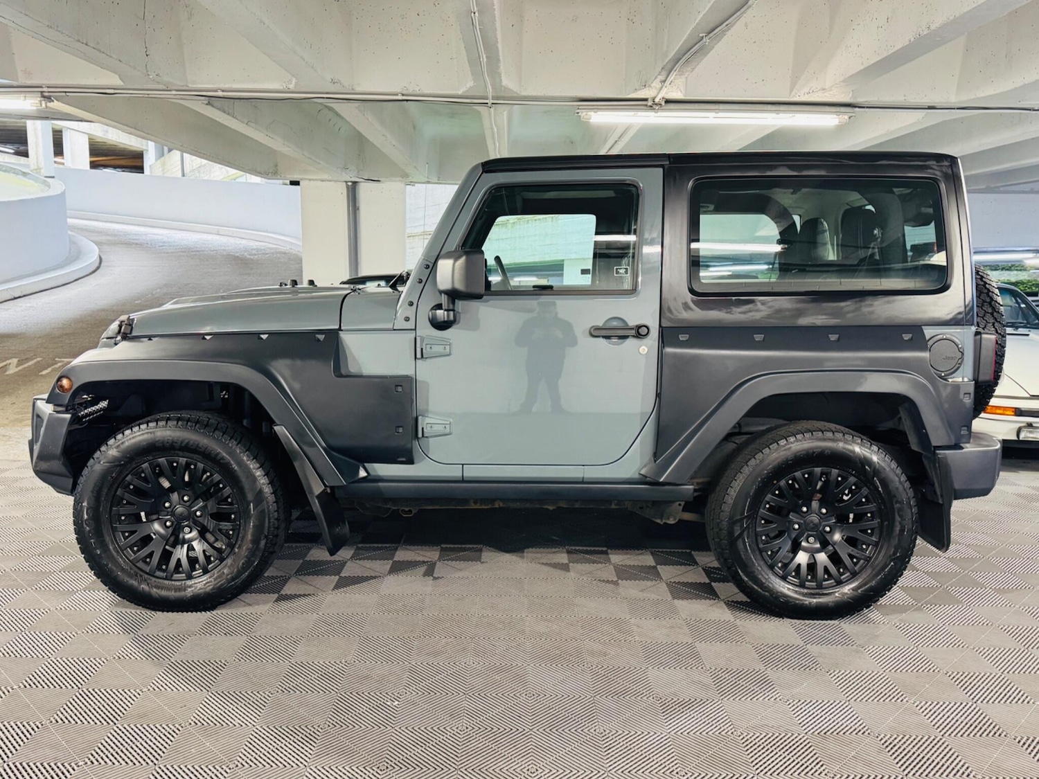 Used Jeep Wrangler 2015 for sale - 76988041: Photo 2