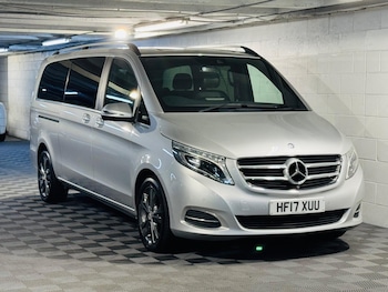 Used Mercedes-Benz V-Class 2017 for sale - 75789512: Photo