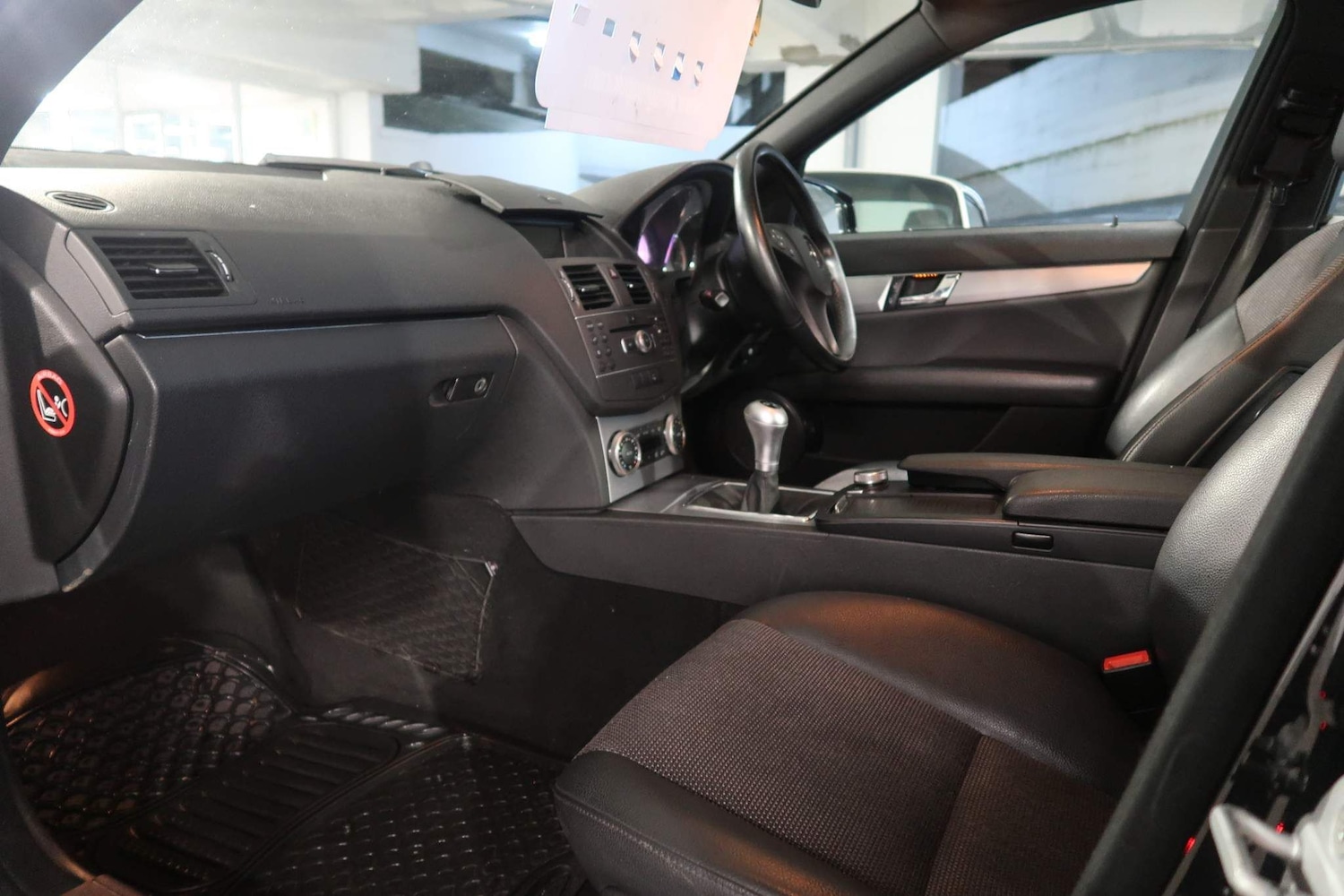 Used Mercedes-Benz C Class 2011 for sale - 76988187: Photo 10