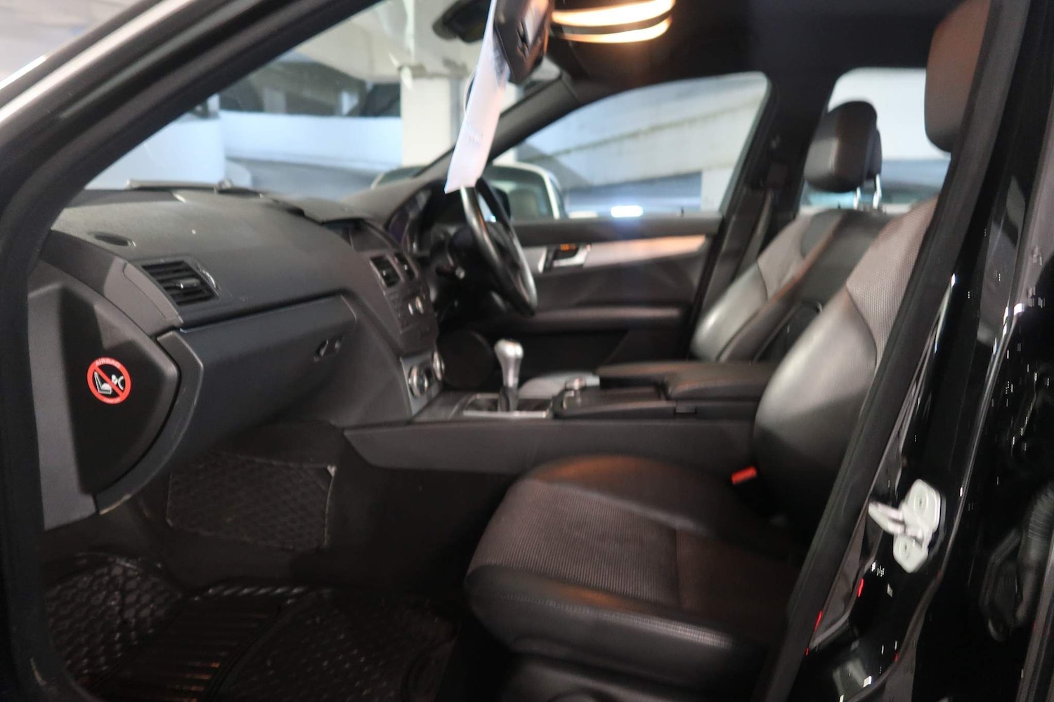 Used Mercedes-Benz C Class 2011 for sale - 76988187: Photo 11