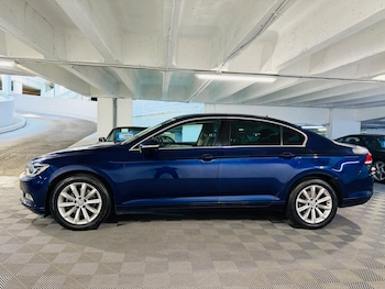 Used Volkswagen Passat 2019 for sale - 76965019: Photo