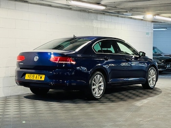 Used Volkswagen Passat 2019 for sale - 76965019: Photo