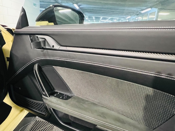 Used Porsche 911 2024 for sale - 73957974: Photo 12