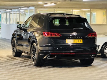 Used Volkswagen Touareg 2020 for sale - 77074819: Photo