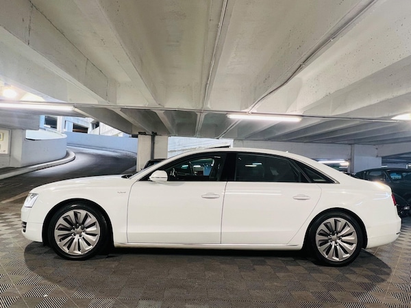 Used Audi A8 2013 for sale - 73133308: Photo 2