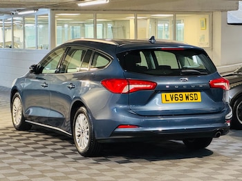 Used Ford Focus 2020 for sale - 76926885: Photo