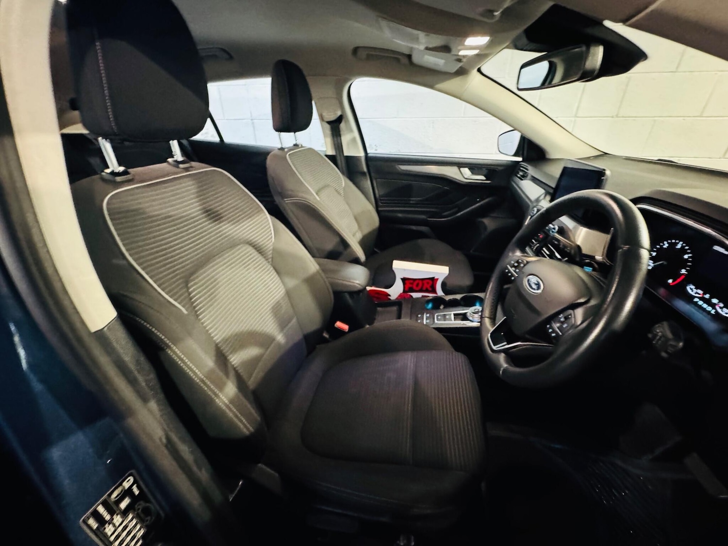 Used Ford Focus 2020 for sale - 76926885: Photo 7