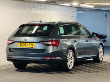 Used Skoda Superb 2019 for sale - 74598638: Photo