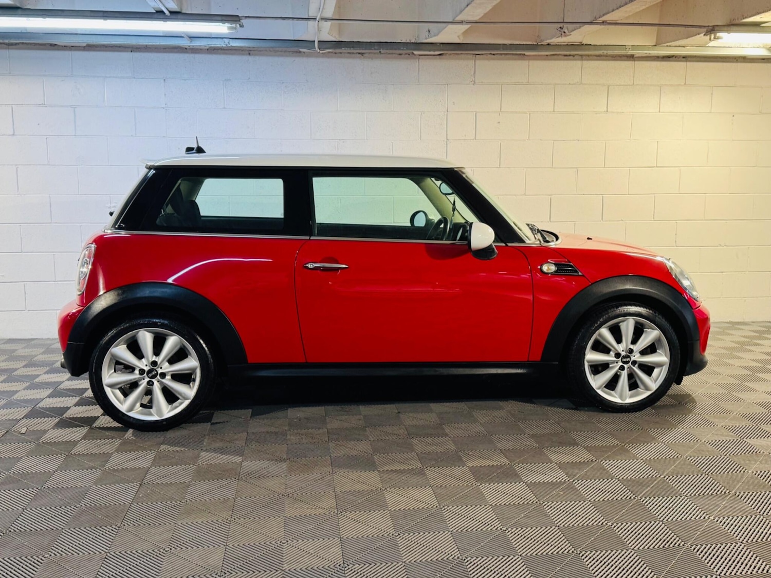 Used MINI Hatch 2011 for sale - 77108906: Photo 5