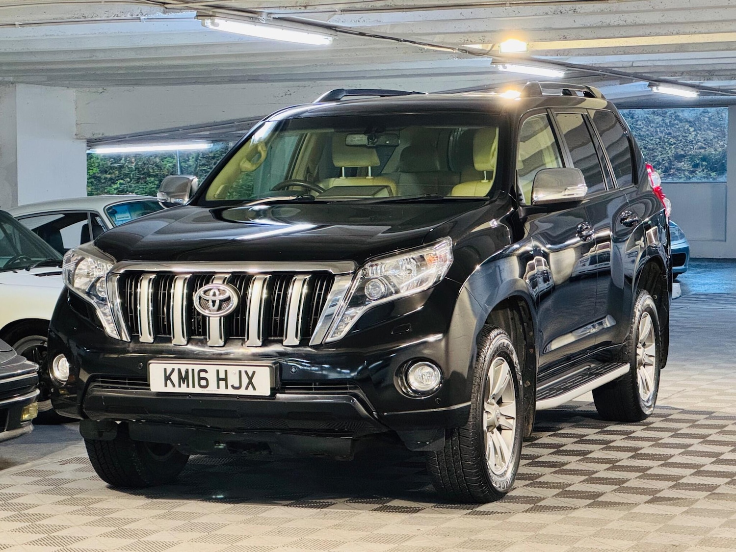 Used Toyota Land Cruiser 2016 for sale - 76992535: Photo 6