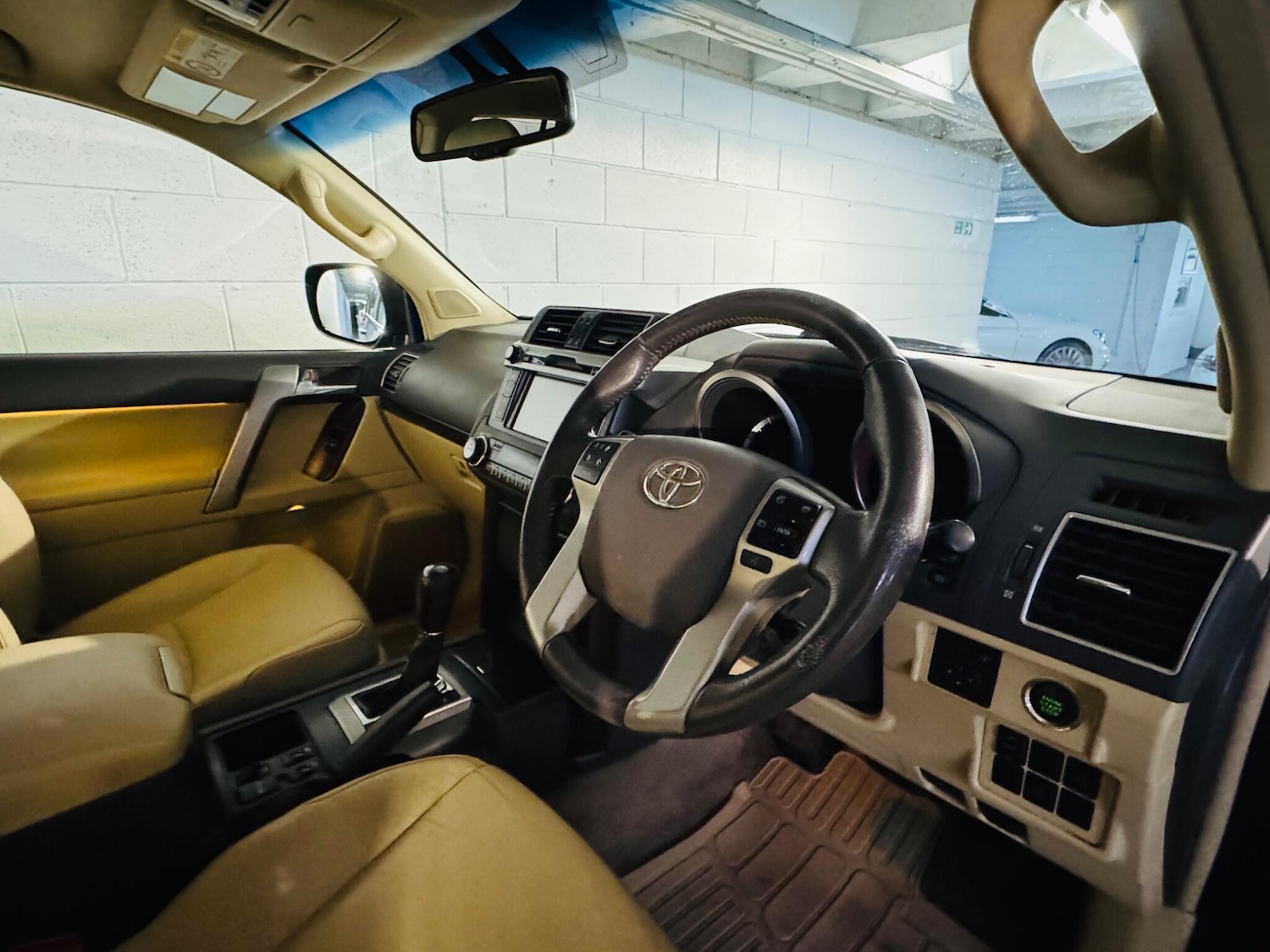 Used Toyota Land Cruiser 2016 for sale - 76992535: Photo 8