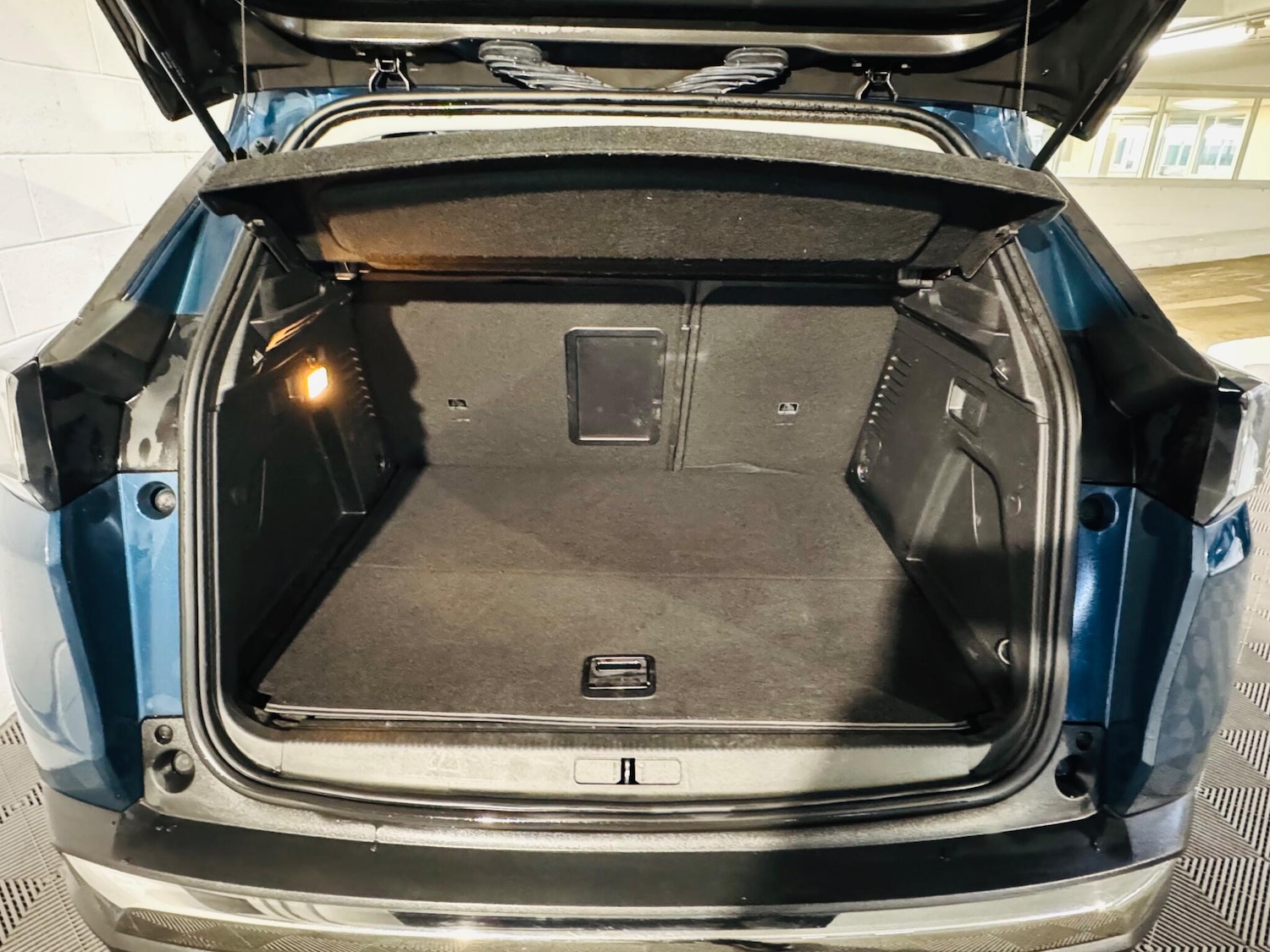 Used Peugeot 3008 2021 for sale - 76992228: Photo 14