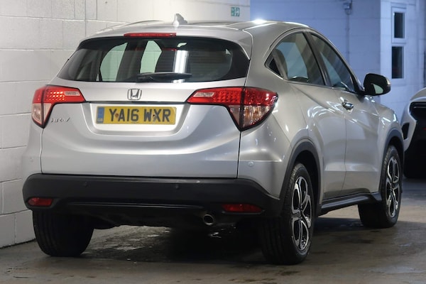 Used Honda HR-V 2016 for sale - 74622479: Photo 4