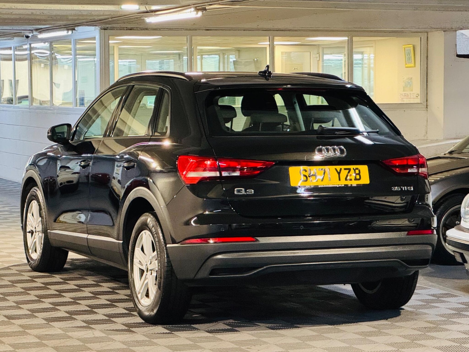 Used Audi Q3 2022 for sale - 76200381: Photo 3