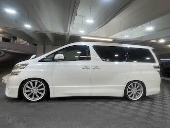 Used Toyota Vellfire 2008 for sale - 78101311: Photo